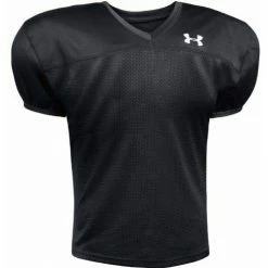 Under Armour Pipeline Practise Jersey Football Accessories