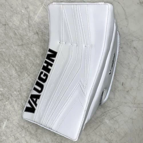 Junior Blockers Vaughn Velocity V9 JR 7 Junior Blockers Vaughn Velocity V9 JR