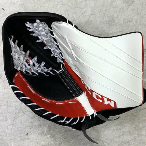 CCM Extreme Flex E5.5 9 CCM Extreme Flex E5.5