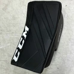 Senior Blockers CCM Extreme Flex E5.5