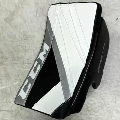 Senior Blockers CCM Extreme Flex E5.5