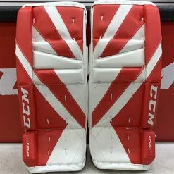 CCM Extreme Flex E5.5 YTH Youth Leg Pads