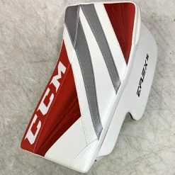 CCM Extreme Flex 5 Senior Blockers