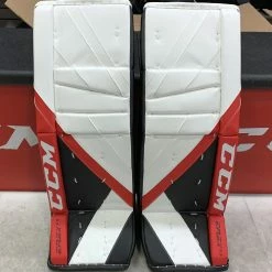 Senior Leg Pads CCM Extreme Flex E5.5 9 Senior Leg Pads CCM Extreme Flex E5.5