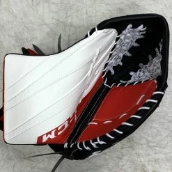 CCM Extreme Flex E5.5 JR Junior Catchers