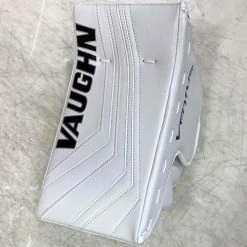 Senior Goalie Clearance Vaughn Ventus SLR2 Pro Carbon 15 Senior Goalie Clearance Vaughn Ventus SLR2 Pro Carbon