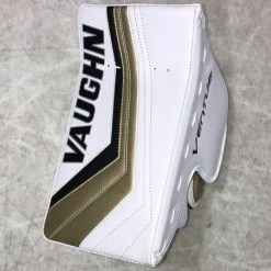 Senior Goalie Clearance Vaughn Ventus SLR2 Pro Carbon 14 Senior Goalie Clearance Vaughn Ventus SLR2 Pro Carbon