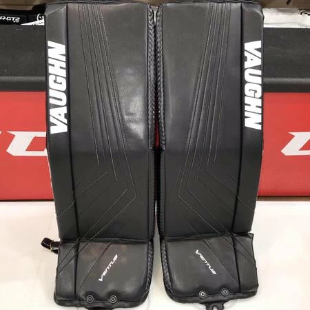 Senior Goalie Clearance Vaughn Ventus SLR2 Pro Carbon 8 Senior Goalie Clearance Vaughn Ventus SLR2 Pro Carbon