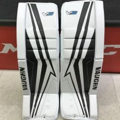 Junior Leg Pads Vaughn Velocity V9 JR
