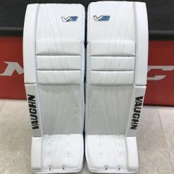 Junior Leg Pads Vaughn Velocity V9 JR