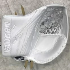 Senior Catchers Vaughn Velocity V9 XP Pro Carbon