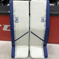 Warrior Ritual G5 JR Junior Goalie Clearance 27 Warrior Ritual G5 JR Junior Goalie Clearance